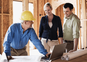 hppy-homeowners-talking-to-contractor (1)